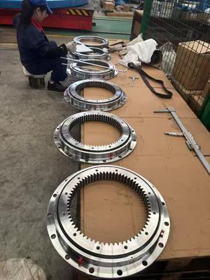 RE9016 Crossed Roller Bearings  90 ID X 130 OD X 16mm Width Weight 0.75 Kgs Slewing Ring Bearing